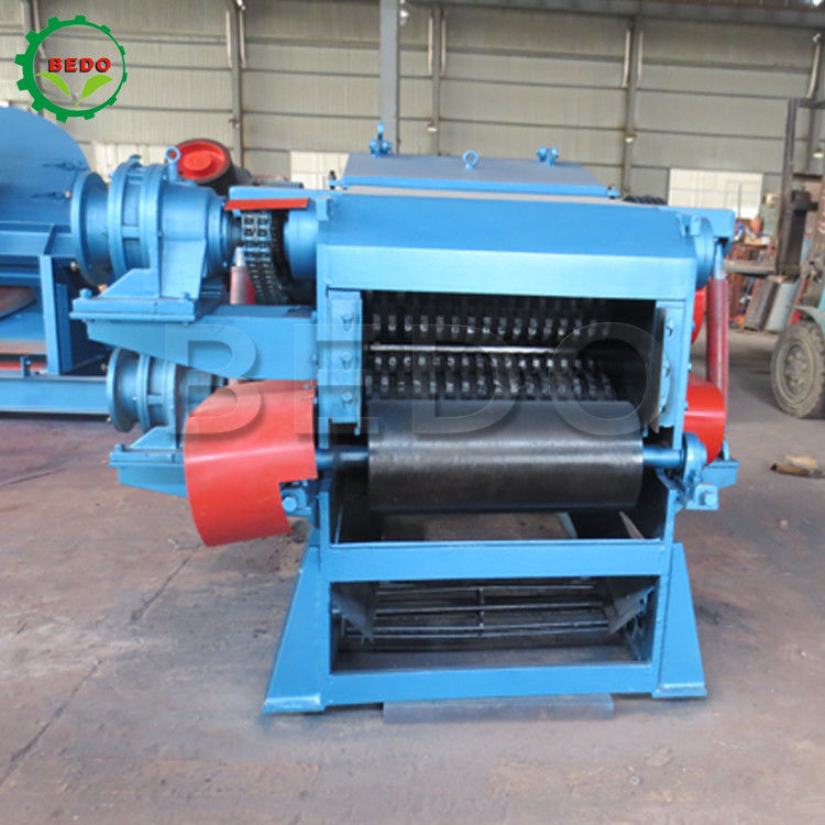 75kw বৈদ্যুতিক বাঁশ কাঠ চিপার মেশিন 240x540 মিমি ইনলেট ড্রাম টাইপ শ্রেডার সরঞ্জাম