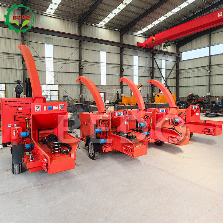 Portable Garden Wood Chipper Machine 32HP Gasoline Engine Compact Lightweight for Indonesia Home Garden and Nursery Use