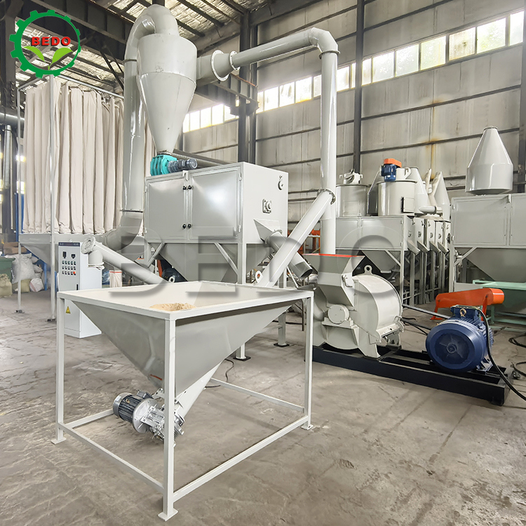 কাঠের sawdust জন্য 50Hz ফ্রিকোয়েন্সি কাঠের গুঁড়ো মেশিন, কম শব্দ এবং উচ্চ ফ্রিকোয়েন্সি