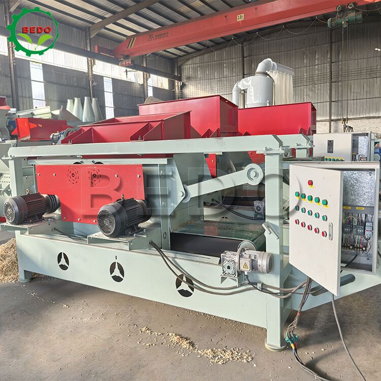 ইন্ডাস্ট্রিয়াল কাঠের স্পিভিং মেশিন 7.5kw * 4 প্রধান শ্যাফ্ট শক্তি 1-2 মিমি স্পিভিং বেধ এবং 3600r / মিনিট ঘূর্ণন গতির জন্য