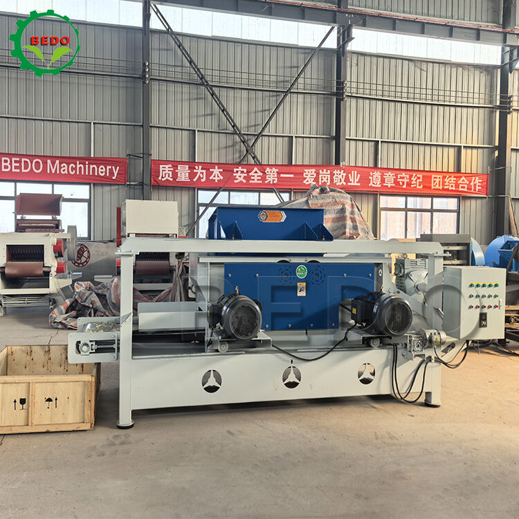 উচ্চ দক্ষতা কাঠের ফ্লিপস উত্পাদন জন্য অ্যালোয় স্টিল ব্লেড 125mm রোলার ব্যাসার্ধ টেকসই কাঠের ফ্লিপস তৈরির মেশিন