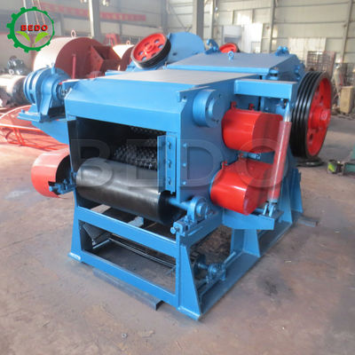 75kw বৈদ্যুতিক বাঁশ কাঠ চিপার মেশিন 240x540 মিমি ইনলেট ড্রাম টাইপ শ্রেডার সরঞ্জাম