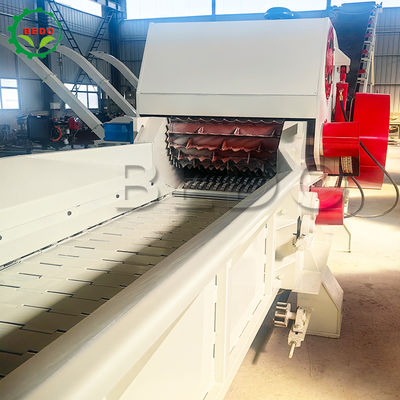 কাঠ চিপার মেশিন 235HP প্রধান শক্তি 700 * 400mm ইনলেট আকার 2pcs ভারী দায়িত্ব কাঠ চিপিং জন্য ব্লেড
