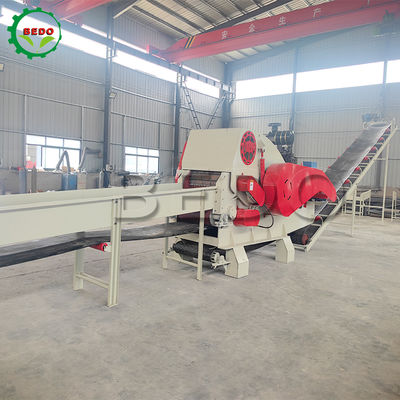 2pcs ব্লেড স্ব-খাদ্য কাঠ চিপার মেশিন সুষ্ঠু অপারেশন জন্য জলবাহী মোটর