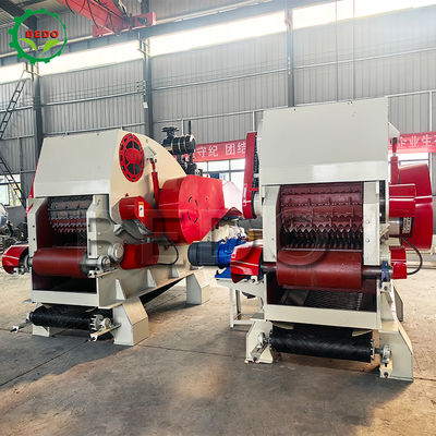 ডিজেল ইঞ্জিন 235HP উড চিপার মেশিন বড় আকারের কাঠ প্রক্রিয়াকরণ হেভি ডিউটি ​​ড্রাম টাইপ শ্রেডার