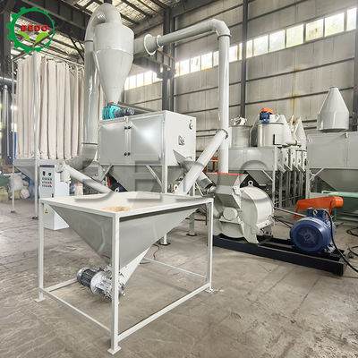 দক্ষ কাঠের গুঁড়ো তৈরির জন্য ৮মিমি সর্বোচ্চ ফিডিং সাইজের সাথে ৫০ হার্জ কম শব্দযুক্ত কাঠের গুঁড়ো মেশিন